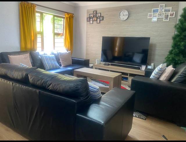 3 BEDROOM PROPERTY TO RENT IN LONEHILL